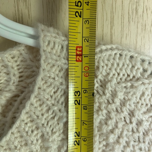 Fabulous Handmade Irish Fisherman Intricate Cable Knit Sweater Ivory Sz Small - Picture 7 of 10